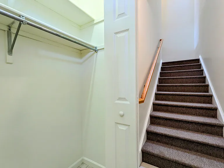 Westmount Apartments — Photo 44