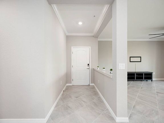 5th image of 10063 Crooked Creek Dr Unit 101