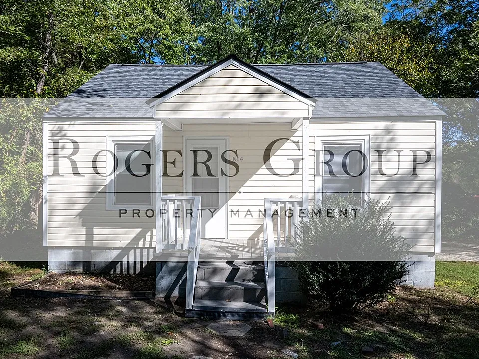 804 Roberson St
