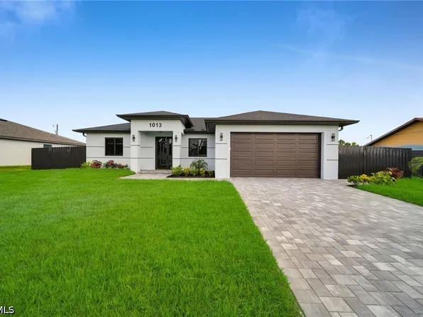 1013 NE 12th Terrace Cpe, Coral, FL 33909