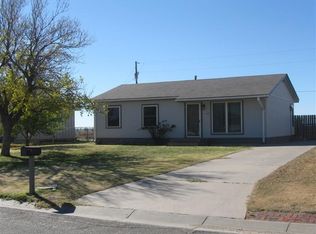 103 N Larson Ln, Holcomb, KS 67851