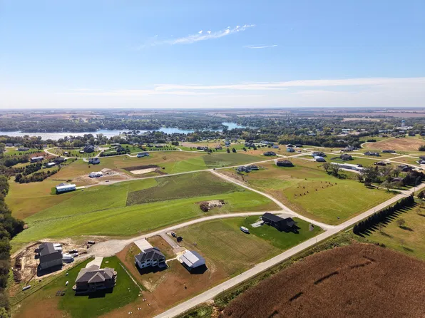23 Lakeview Dr #Iii-phase 2, Plattsmouth, NE 68048