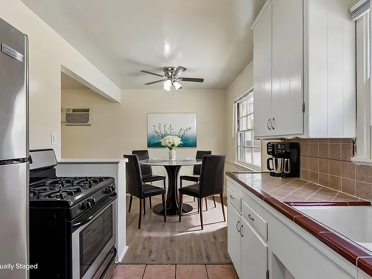 1325 E Wilson Ave #3 — Photo 9