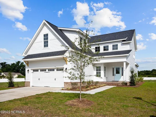 110 Emerald View Drive, Cedar Point, NC 28584