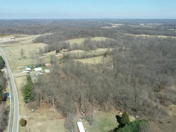 472 N State Road 45 Rd, Bloomfield, IN 47424