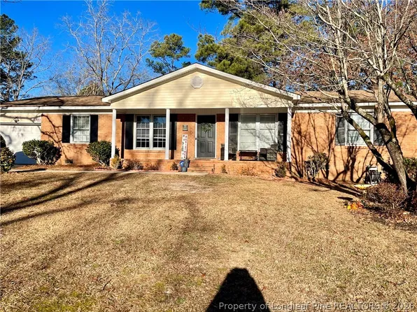 1543 Boros Dr, Fayetteville, NC 28303