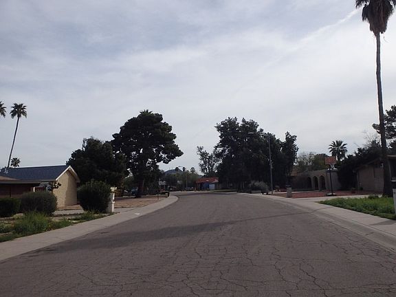 5th image of 3815 W Sahuaro Dr
