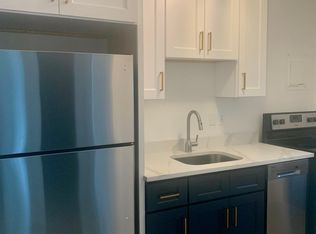819 Daniels St APT B, Raleigh, NC 27605