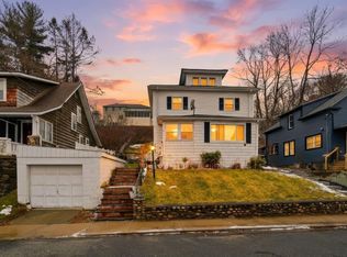 21 Francis Ave, Holyoke, MA 01040