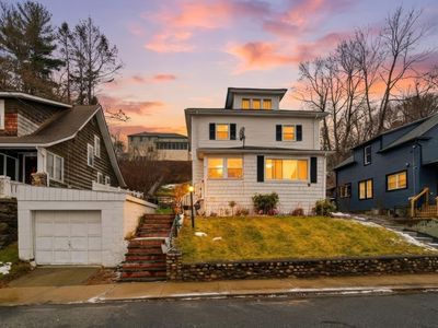 21 Francis Ave, Holyoke, MA, 01040