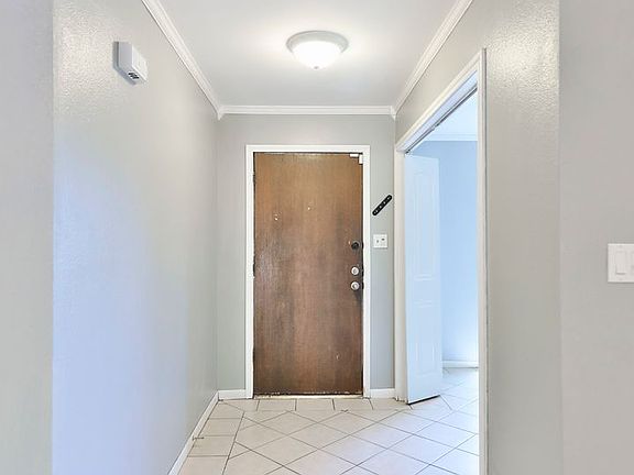 4th image of 802 Nun Ct