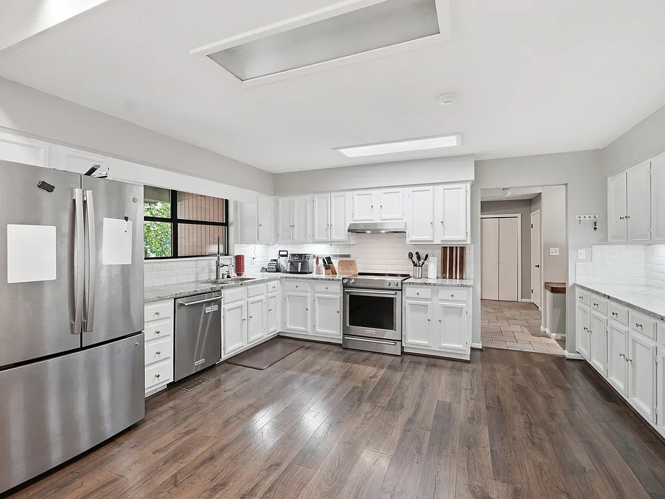 3 Catina Ct