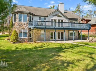 1515 Fleming Rd, Lewiston, MI 49756