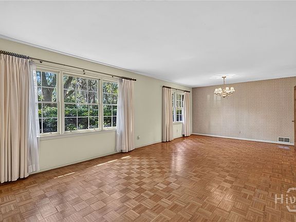 5th image of 102 Devonshire Road