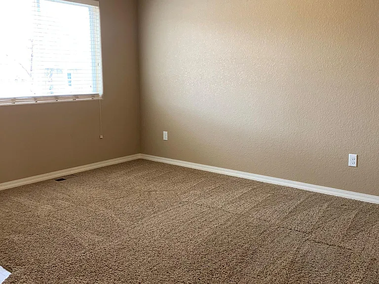 1004 Diamond Rim Dr — Photo 23