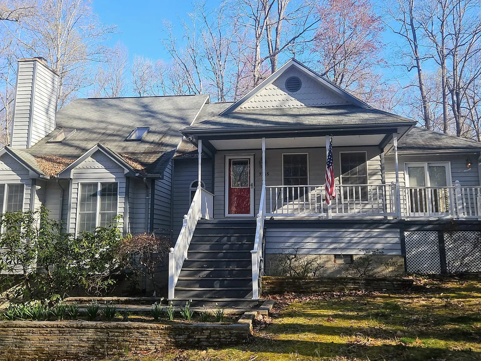 3 bed, 2052 sqft, $3,000 — Photo 2