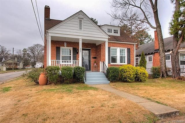 1st image of 200 W 29th St