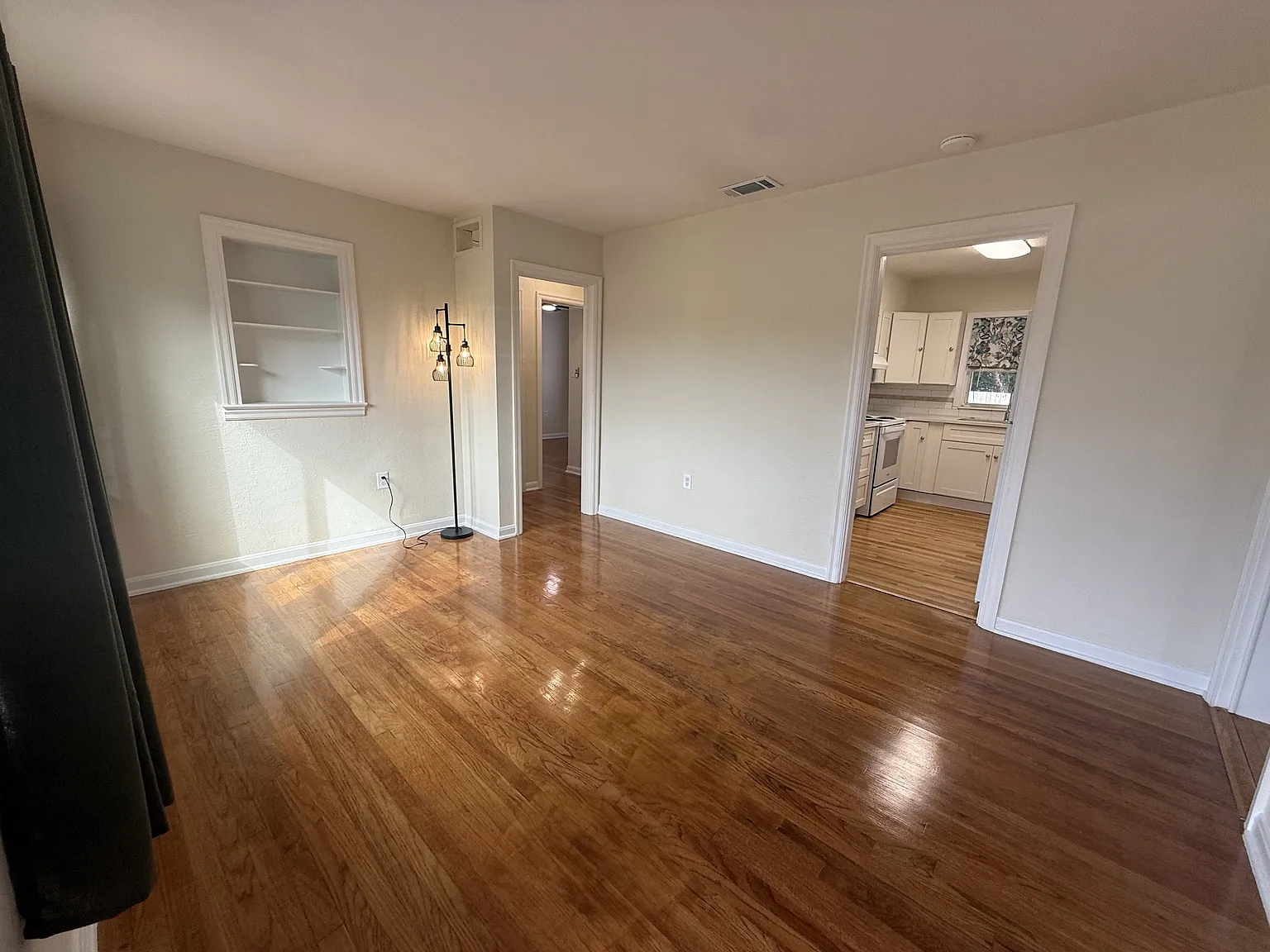 465 Briarcliff Avenue - 1 — Photo 3