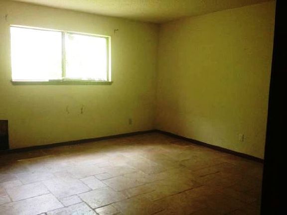 3rd image of 4102 Brightwood Dr