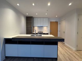 4688 Kingsway #3708, Burnaby, BC