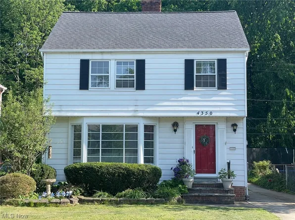 4350 Groveland Rd, University Heights, OH 44118