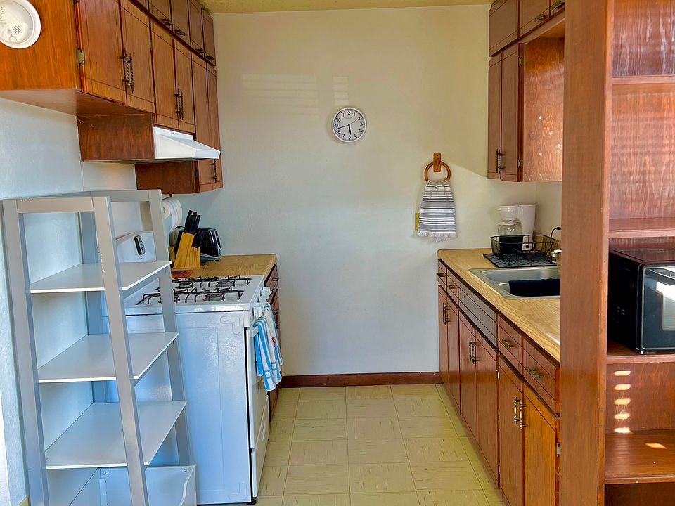1st image of 3058 Tenorio Dr