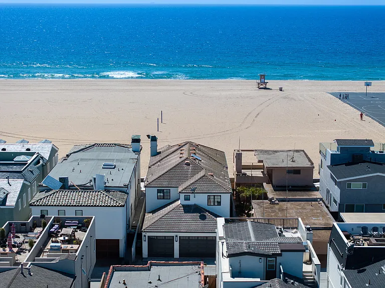 1228 W Oceanfront — Photo 33