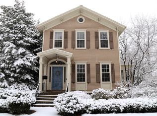 11 Arnold Park, Rochester, NY 14607