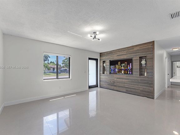 4th image of 30624 SW 152nd Ct