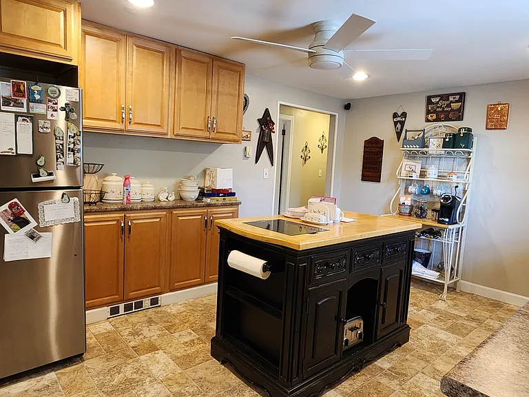 260 Connecticut Ave #2 — Photo 12