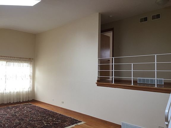 2nd image of 333 Forestway Dr