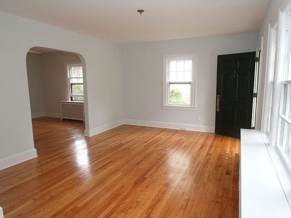3rd image of 14 Claremont Ave