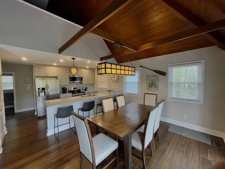 150 Duke Ln — Photo 5