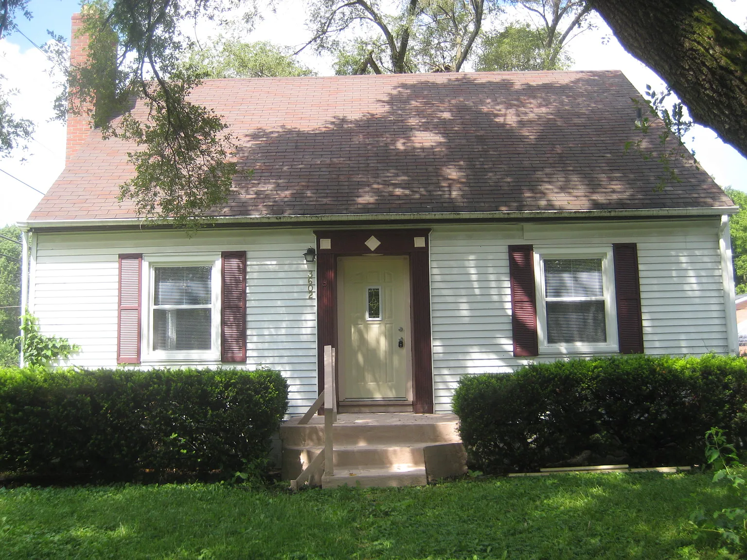 3602 N Layman Ave photo 1