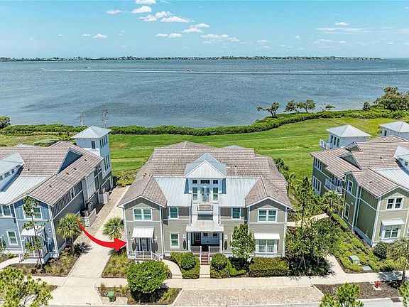 3rd image of 310 Compass Point Dr Unit 201