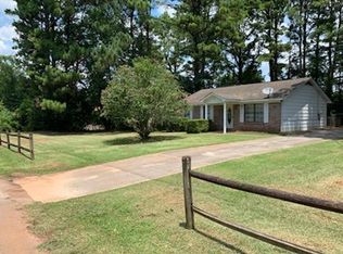 285 Ewing St, Montevallo, AL 35115