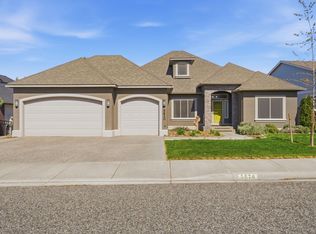 5620 W 14th Ave, Kennewick, WA