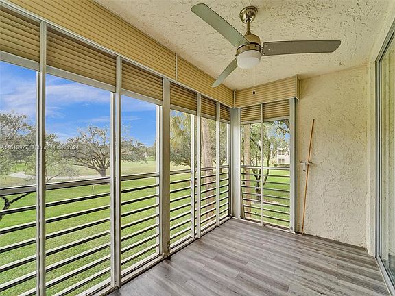 3rd image of 1931 Sabal Palm Dr APT 205
