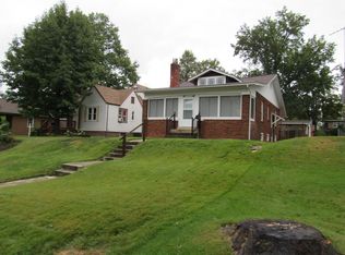 524 S Douglas Ave, Belleville, IL