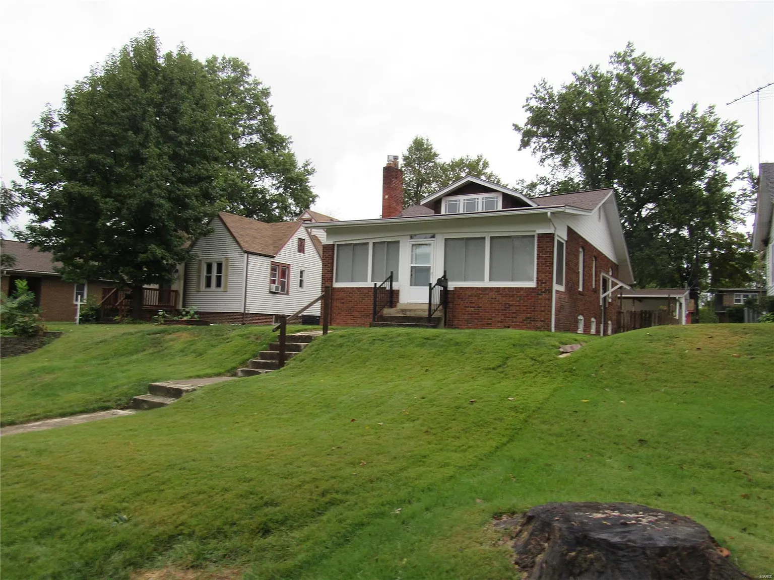 524 S Douglas Ave photo 1