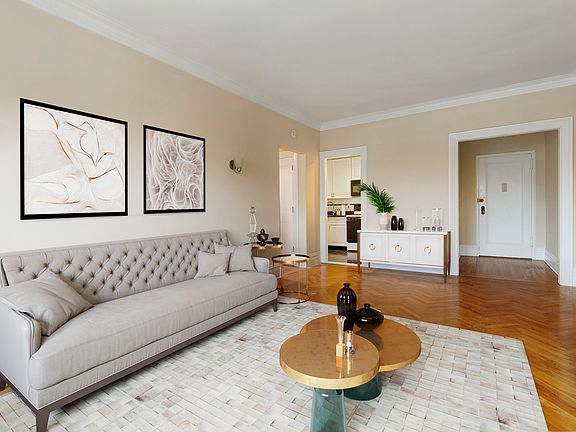 3rd image of 610 Cathedral Pkwy #11E