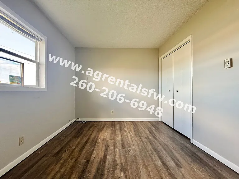 1034 Lewis St — Photo 10