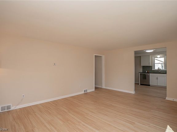 5th image of 1526 Franklin Ave