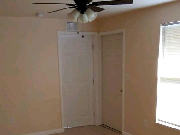 3rd image of 1404 Avenue O