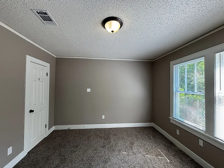 4110 W 25th St — Photo 11