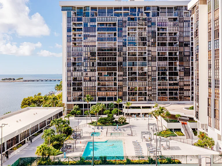 1925 Brickell Ave #PENTHOUSE — Photo 5