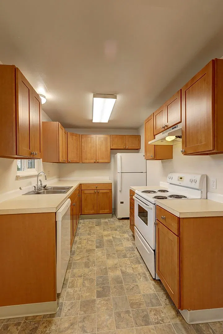 BC118-1 — Photo 4