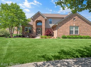 1345 Kennebec Ct, Canton, MI 48187