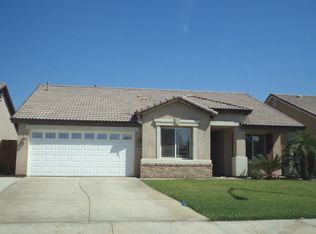 9402 Tahiti Ave, Bakersfield, CA 93311