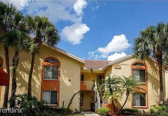 2nd image of 1120 Coral Club Dr #1120